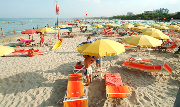 appartamenti mare alba adriatica 