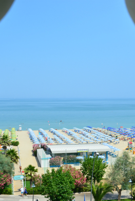 residence ad alba adriatica